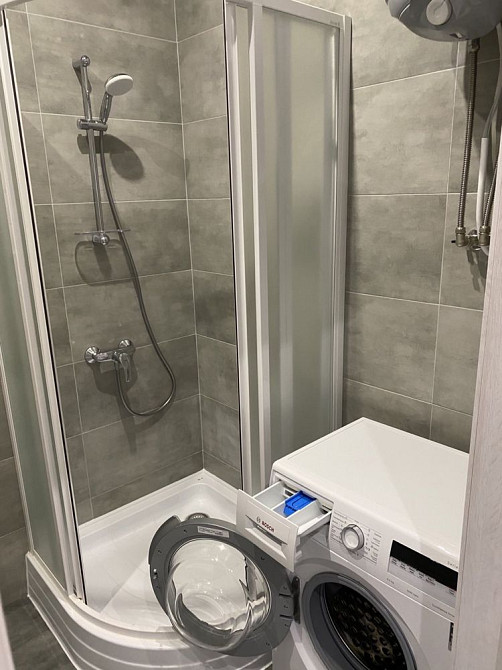 Долгосрочная аренда однокомнатной квартиры в Черноморске. Новострой. Чорноморськ - зображення 3