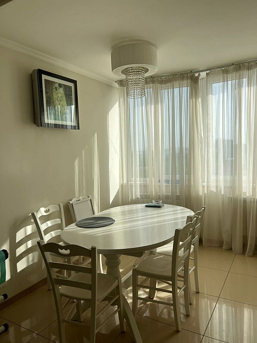 Продам 2 ком кв новострой М Гагарина Ремонт  Є- Відновлення Харків - зображення 1