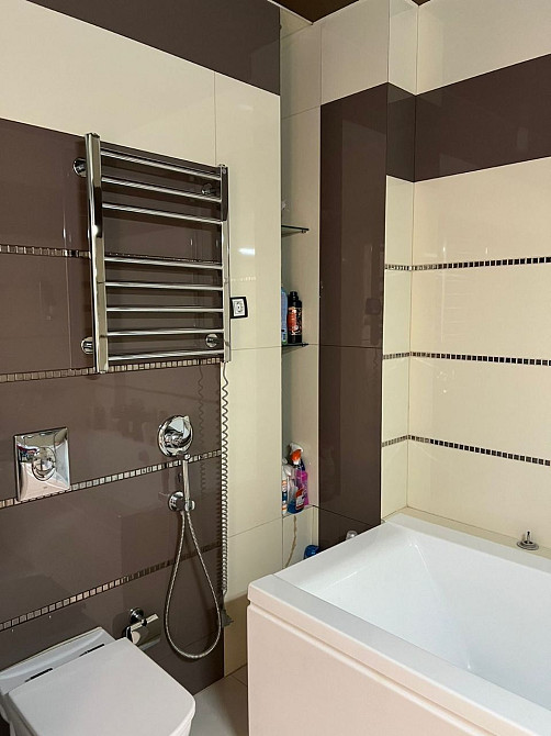 Продам 2 ком кв новострой М Гагарина Ремонт  Є- Відновлення Харків - зображення 8