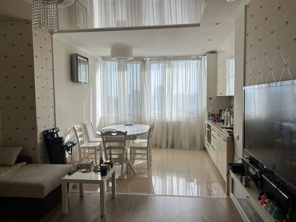 Продам 2 ком кв новострой М Гагарина Ремонт  Є- Відновлення Харків - зображення 5