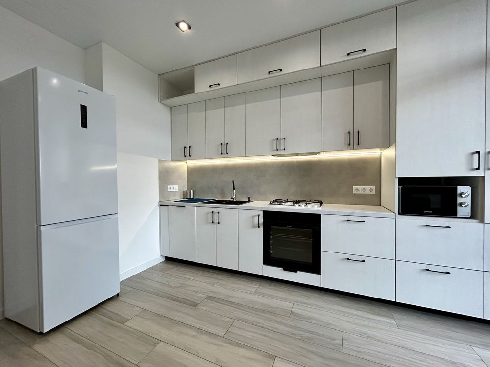 Ореда 1 кім, центр міста Івано-Франківськ - зображення 1