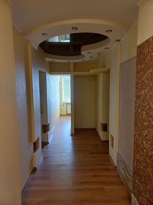 Без комісії, продаж 3 кімн квартири, Черкаси, Хрещатик 55 ( Казбет) Черкаси - зображення 2