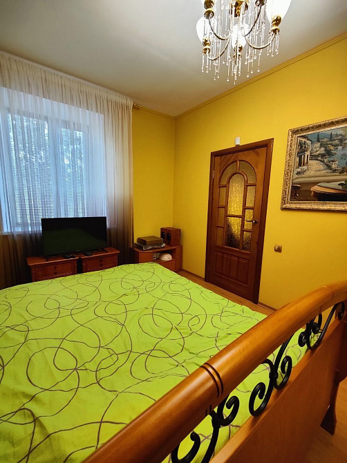 Сталинка с автономным отоплением и гаражом. Кривий Ріг - зображення 6