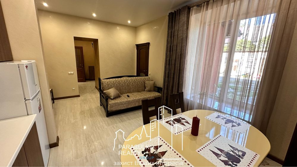 Новенька 2-о кімнатна квартира в Старому місті Каменец-Подольский - изображение 4