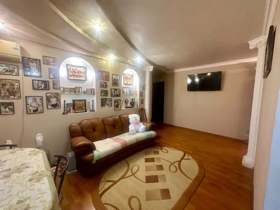 Пркупателю! Очень хорошая 3к квартира, район Ком. рынка, Новые дома Харків - зображення 1