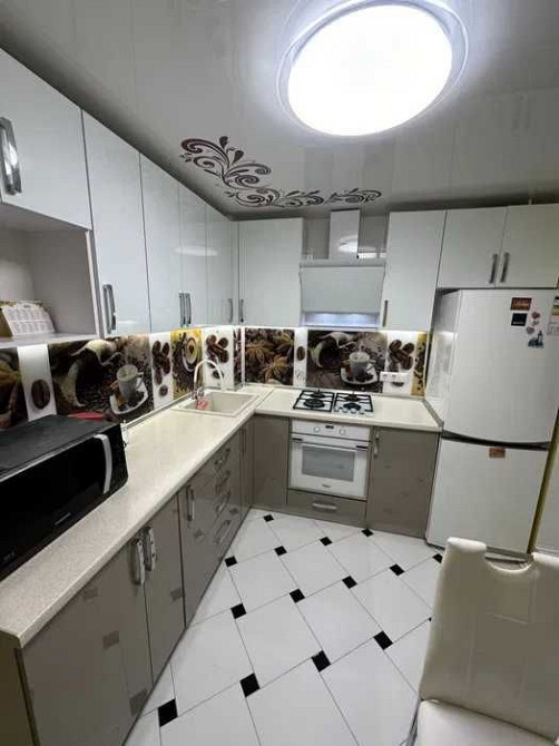 Довгострокова оренда 2к квартири по вулиці Чкалова Миколаїв - зображення 1