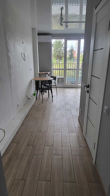 Комфортна Смарт квартира в Гатному. 3 км, від м.Теремки Чабаны - изображение 1