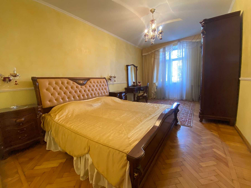 Здається трех кімнатна квартира. Центр Миколаїв - зображення 1