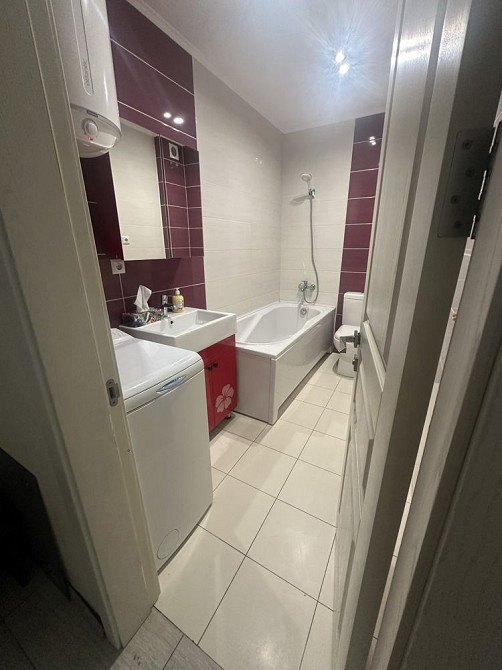 3х комнатная квартира на вишнеем Софиевская Борщаговка - изображение 8