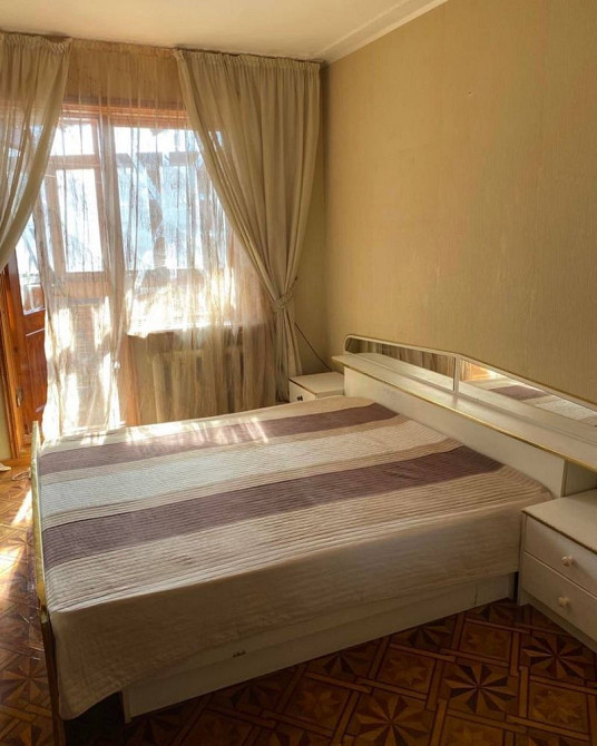 Аренда 3 ком. Кв. Ул. Ильфа и Петрова Одесса - изображение 1