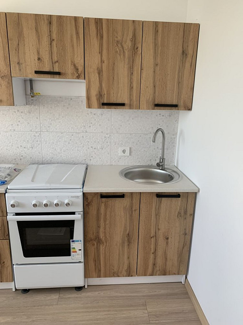 Однокімнатна квартира з ремонтом Звягель - изображение 8