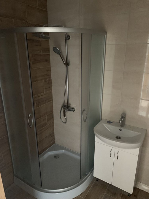 Однокімнатна квартира з ремонтом Звягель - изображение 4