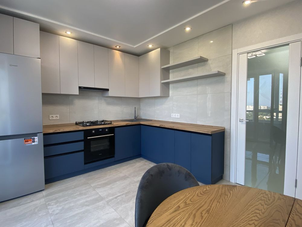 Продам квартиру в центрі міста Черкаси - зображення 1