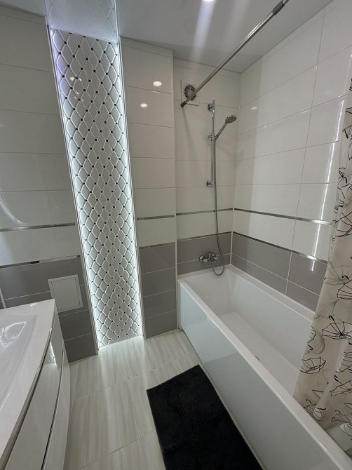 Оренда видової 2-кімн. квартири ЖК «Сімейний Люкс» Черкаси - зображення 6