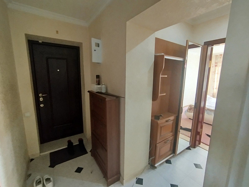 Здається 3х кімнатна квартира 11000грн Умань - изображение 1