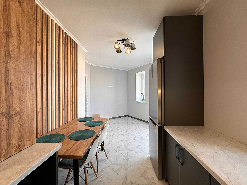 Продаж 1 кімнатної квартири з ремонтом, меблями і технікою! Угорники - зображення 3