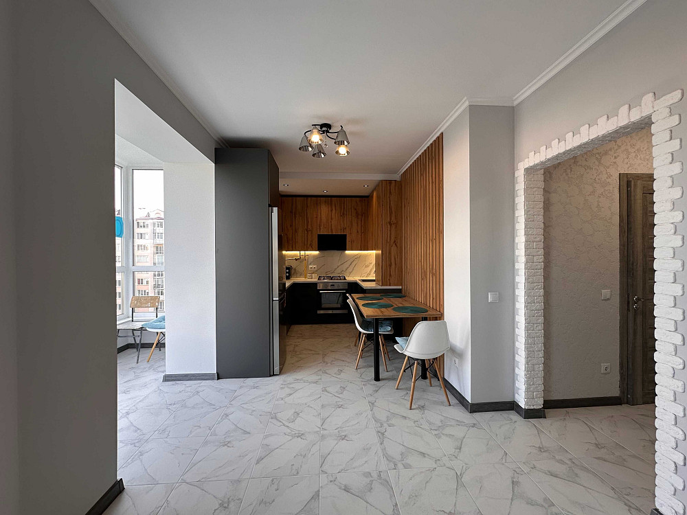 Продаж 1 кімнатної квартири з ремонтом, меблями і технікою! Угорники - зображення 4