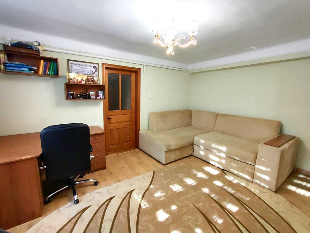 Продається 2-кімн квартира на вул. Смоленська (район магазину «МЕТРО») Чернівці - зображення 3