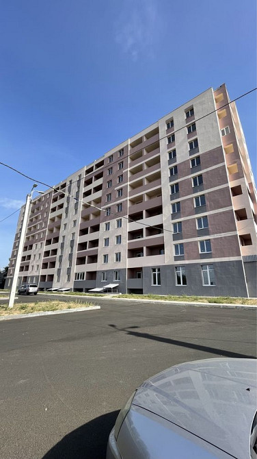 Продам 2х комнатную в новострое Ландау 2Б Харків - зображення 1