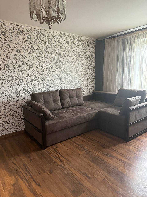 Простора 2-кімнатна квартира з меблями та технікою Чернігів - зображення 4