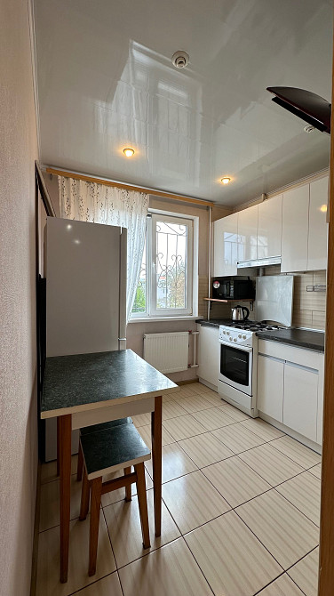 2к квартира. Митниця, ТРЦ Дніпро Плаза Черкаси - зображення 2