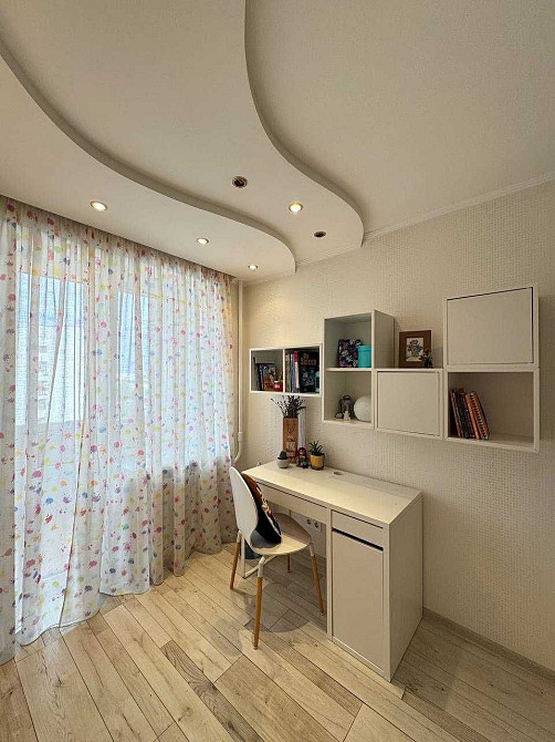 Трикімнатна в центрі з ремонтом. Луцьк - зображення 5