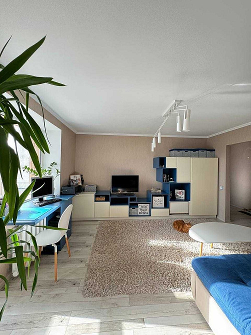 Трикімнатна в центрі з ремонтом. Луцьк - зображення 2