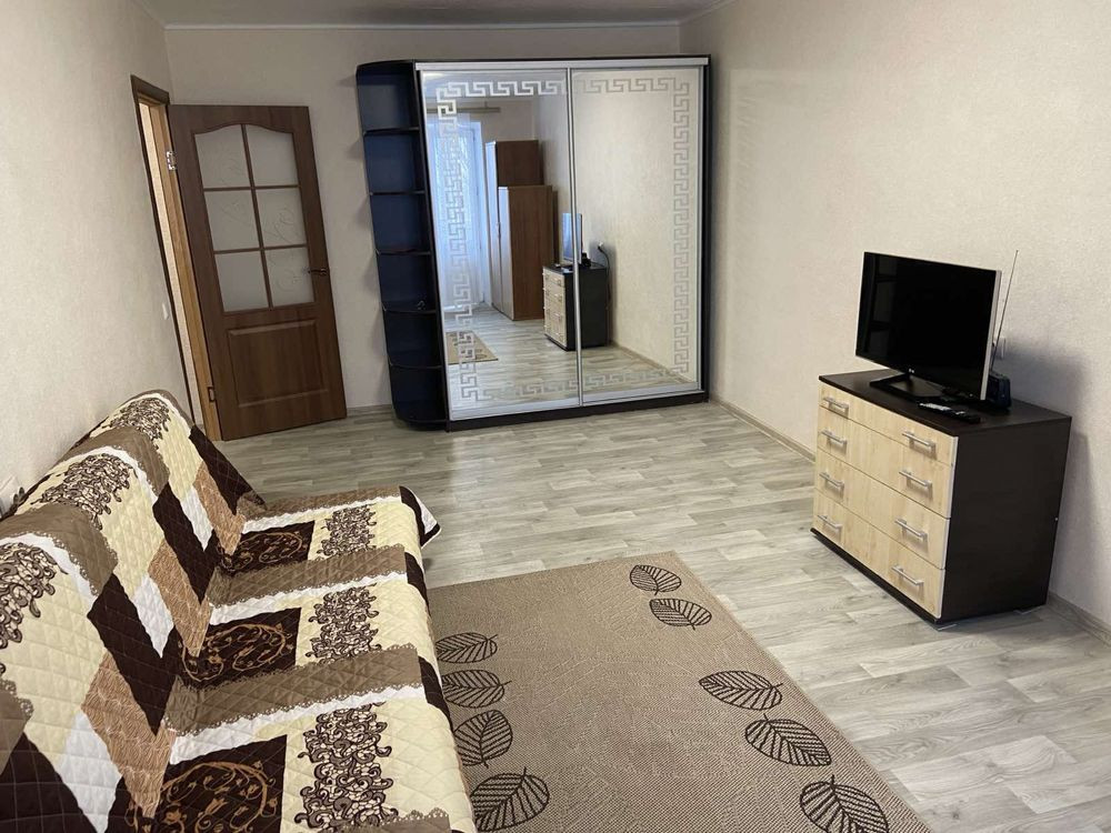 Продам однокімнатну квартиру в Дніпрі з видом на дітячий парк Павлоград - изображение 1