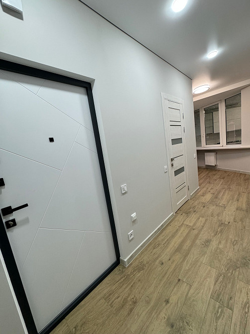 Продається 1 кімнатна квартира в центрі від  власника Чернівці - зображення 1