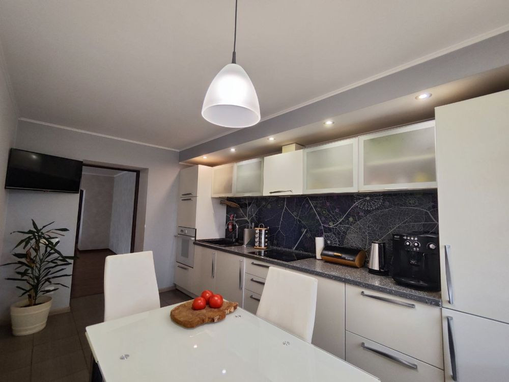 Продам 3-ю кв по ул Новоселовская 27 Днепр - изображение 1