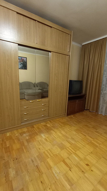 Довгострокова оренда чотирьохкімнатної квартири , Центр міста, Рованці - зображення 4