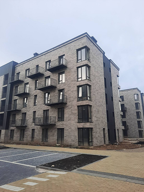 Продам 3-х кімнатну квартиру в елітному  ЖК Долішній  ,площею 73.5кв.м Угорники - изображение 1