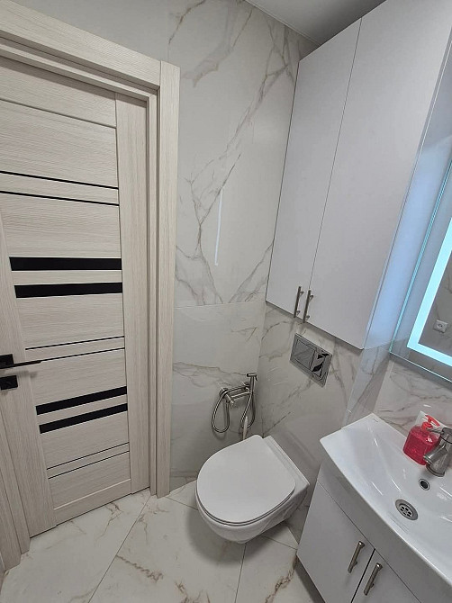 1но кімнатна з гарним ремонтом Селец - изображение 8