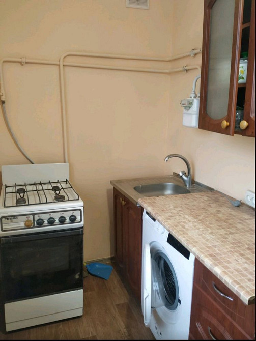 Ан сдам однокомнатную квартиру 5/5 центр Павлоград - зображення 5