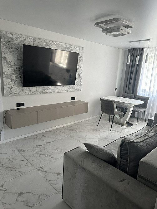 Сдам 2 х к VIP квартиру Павлоград - зображення 2