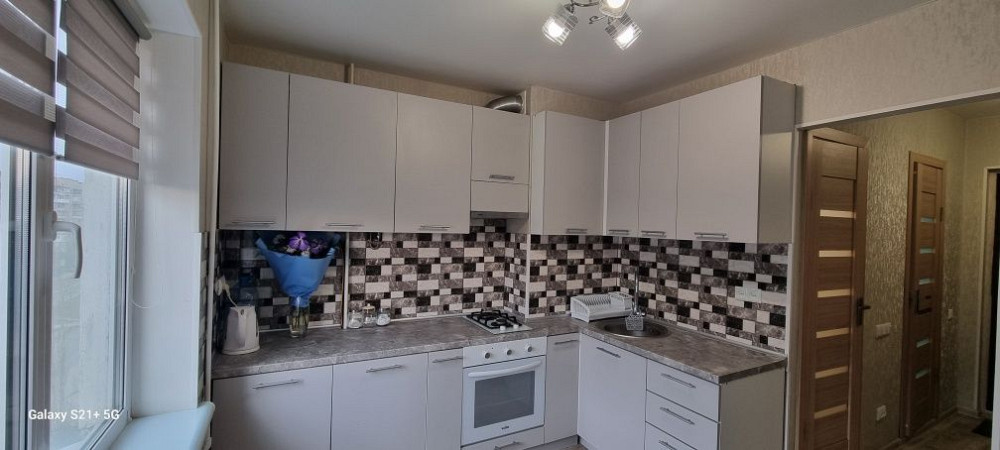 Сучасна квартира на Шуменському . Вікна дивляться на Миколаїв . Херсон - зображення 2