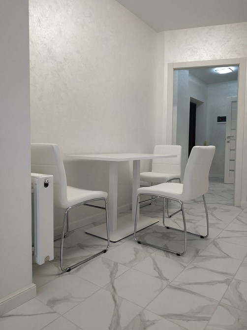 Аренда Большая 1 ком кв 48 м2 жк Карат,ул Университетская 2ф Ирпень - изображение 4