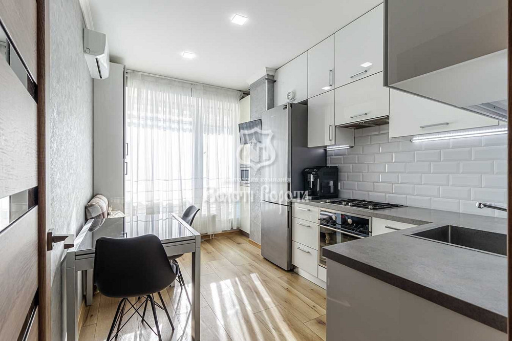 Квартира, 2к. Євроремонт, меблі техніка. с. Хотів, Обухівський район Хотів - зображення 1