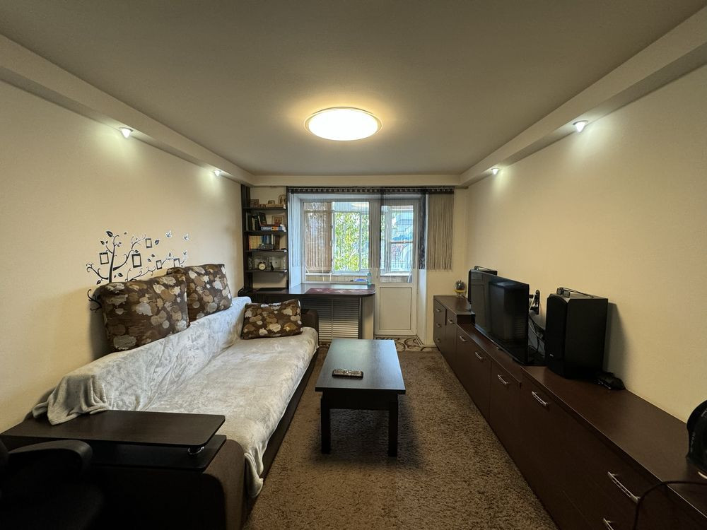 Сдам 2х комнатную квартиру в самом центре Новомосковска Новомосковськ - зображення 1