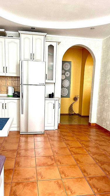 Довгострокова оренда  елітної квартири у центрі міста Тернопіль - зображення 8