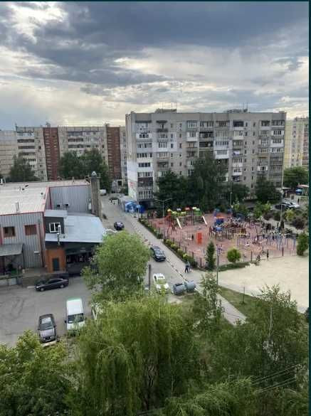 Большая просторнная 3-х ком. квартира в Писочине на Мобиле срочно!SE Пісочин - зображення 1