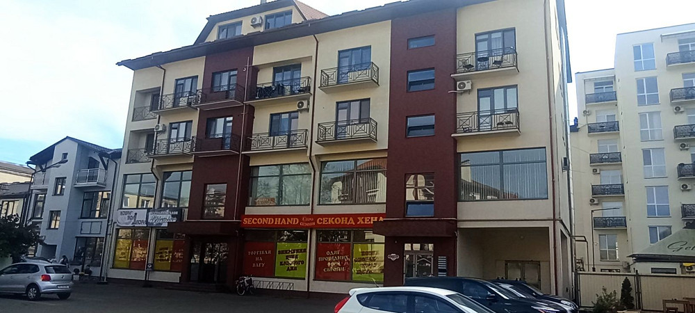 Ціну знижено! Продаємо з газом 2х кімн. квартиру у місті Свалява Закар Свалява - зображення 1