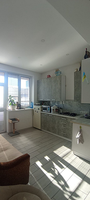 Ціну знижено! Продаємо з газом 2х кімн. квартиру у місті Свалява Закар Свалява - зображення 2