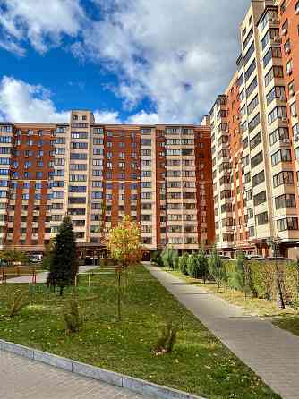 Новая! Продам 2 ком.кв. ЖК Днепровская Брама. 70 кв.м. Слобожанское