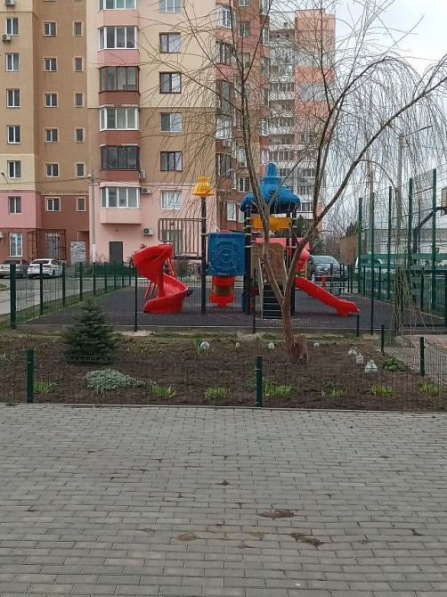 Однокімнатна квартира на 5 поверху 51м2 Черноморск - изображение 2