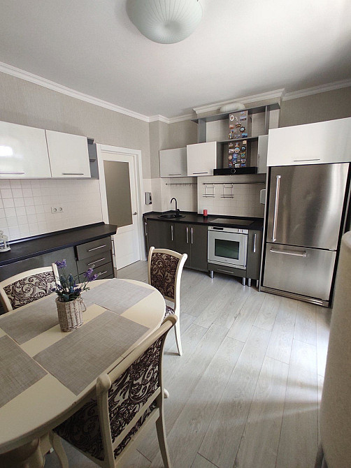 Центр  Шикарна однокімнатна квартира. Вишневое - изображение 6