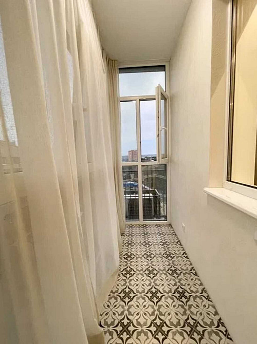 НОВЫЙ РЕМОНТ! Евродвушка 51м2 АВАНТАЖ ЖК Бизнес Класса! Саржин Яр Харьков - изображение 5