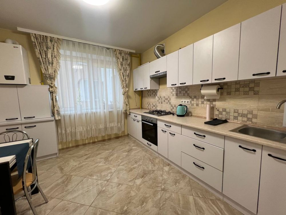 Оренда 2 кім по вул Целевича Угорники - зображення 5