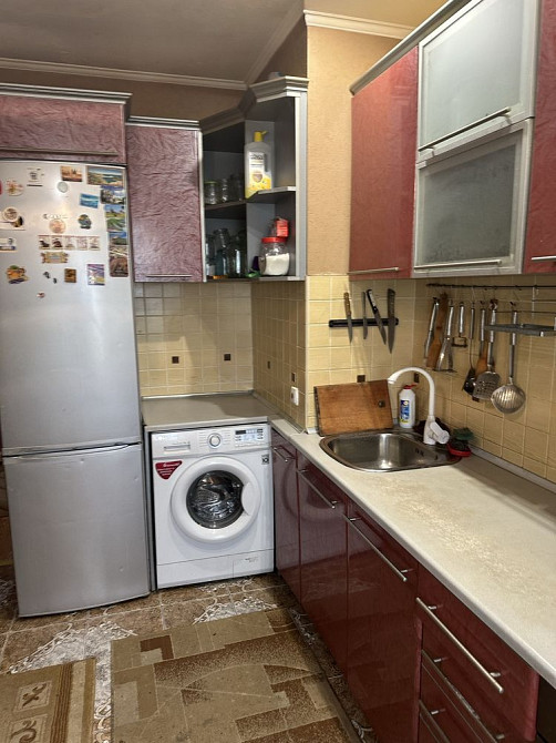 Продам 4-х кімнатну квартиру на 4 мікрорайоні Лозова - зображення 4