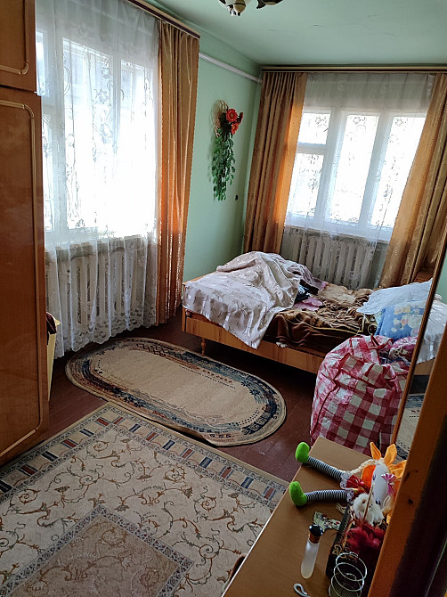 Продам 3-х кімнатну квартиру з меблями в Верховині Верховина - зображення 5